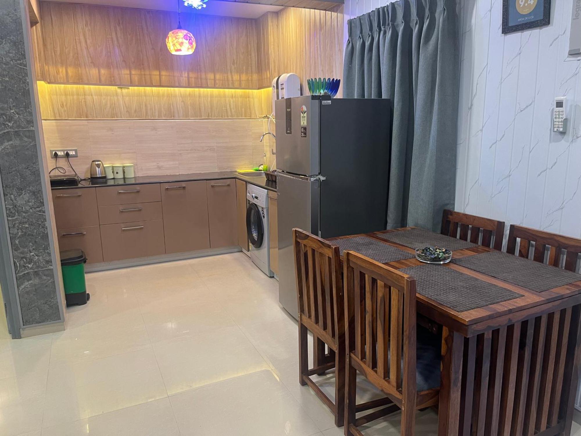 Areia De Goa, Comfort Stay Apartment Near Baga Beach Bagian luar foto
